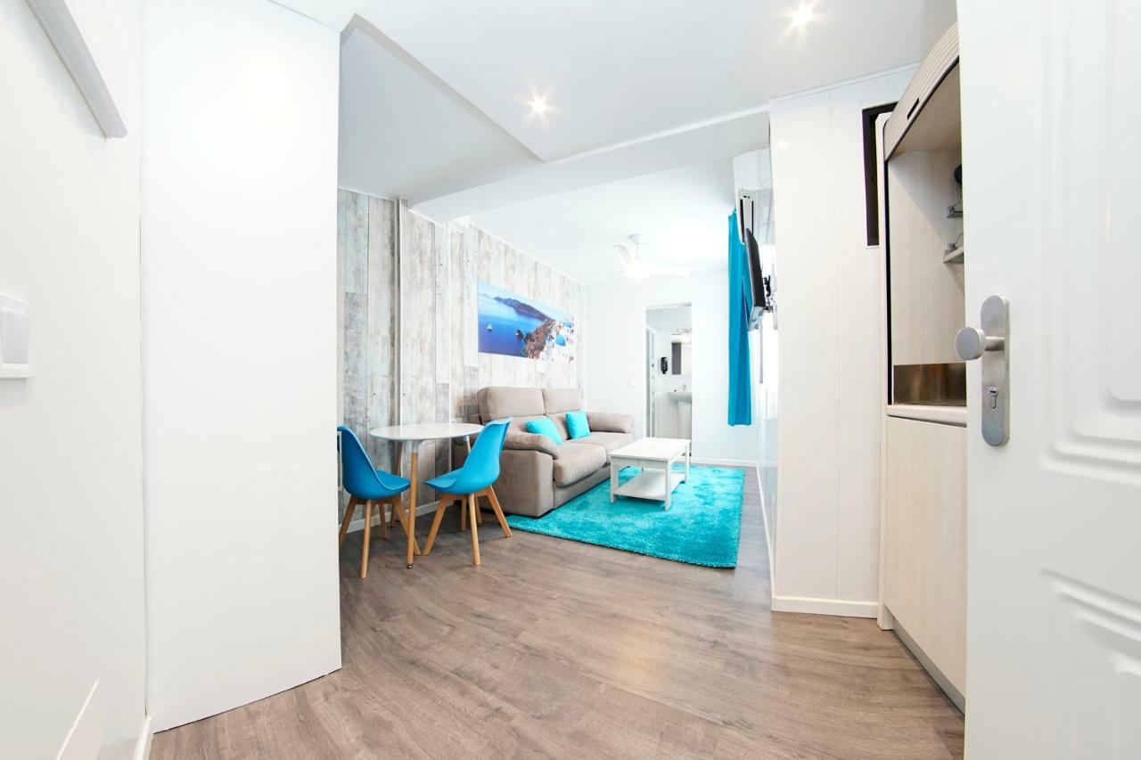 Apartamento Playa 76 ตอร์เรโมลิโนส ภายนอก รูปภาพ